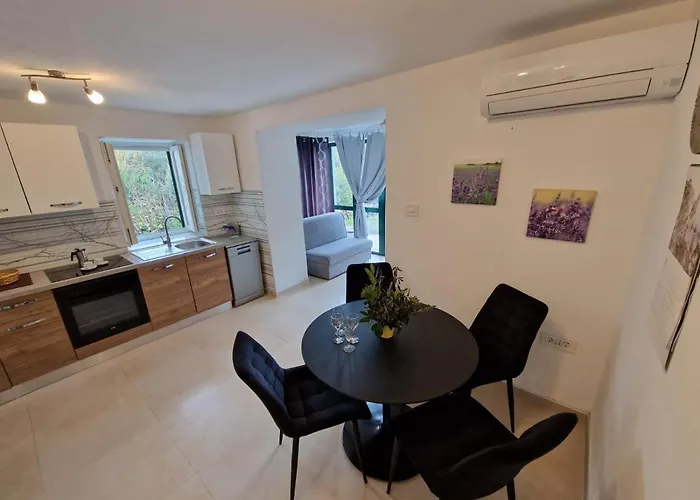 Lavanda Apartman 1